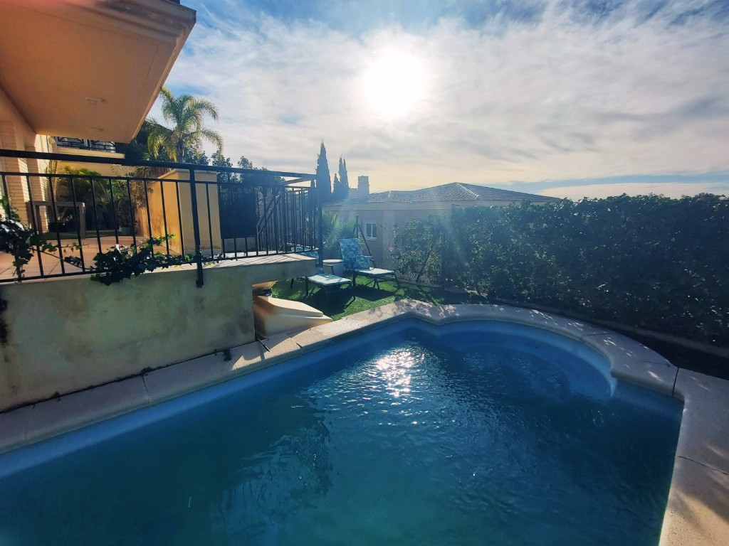 Se vende Villa - Chalet de 5 dormitorios en Costa Blanca, Alicante, España