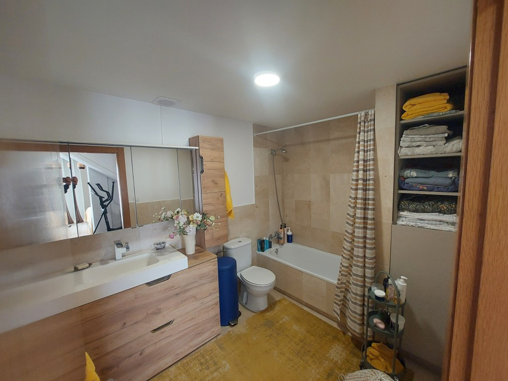 Se vende Villa - Chalet de 5 dormitorios en Costa Blanca, Alicante, España