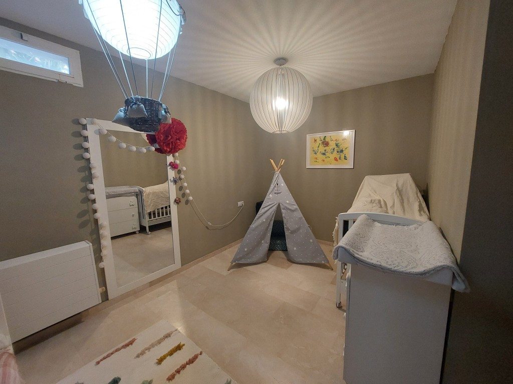 Se vende Villa - Chalet de 5 dormitorios en Costa Blanca, Alicante, España