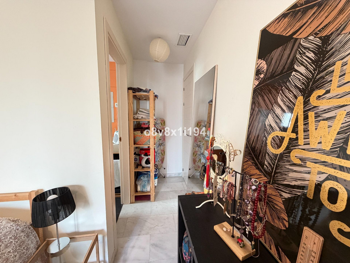 Se vende Apartamento Planta Media de 2 dormitorios en Costa Del Sol, Málaga, España