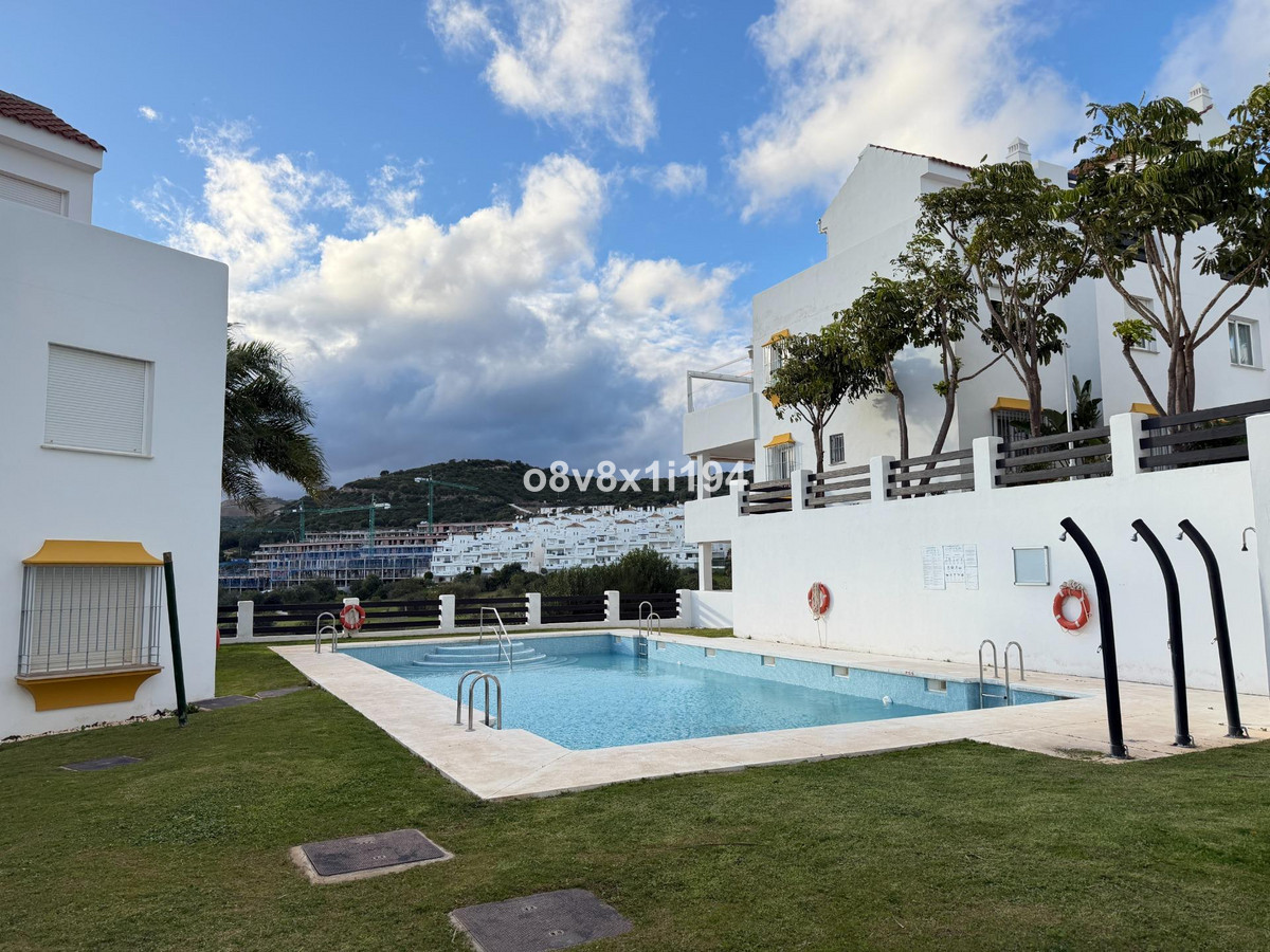 Se vende Apartamento Planta Media de 2 dormitorios en Costa Del Sol, Málaga, España