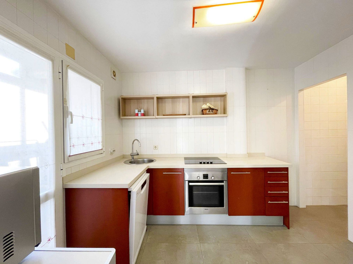 Se vende Apartamento Planta Media de 3 dormitorios en Costa Blanca, Alicante, España