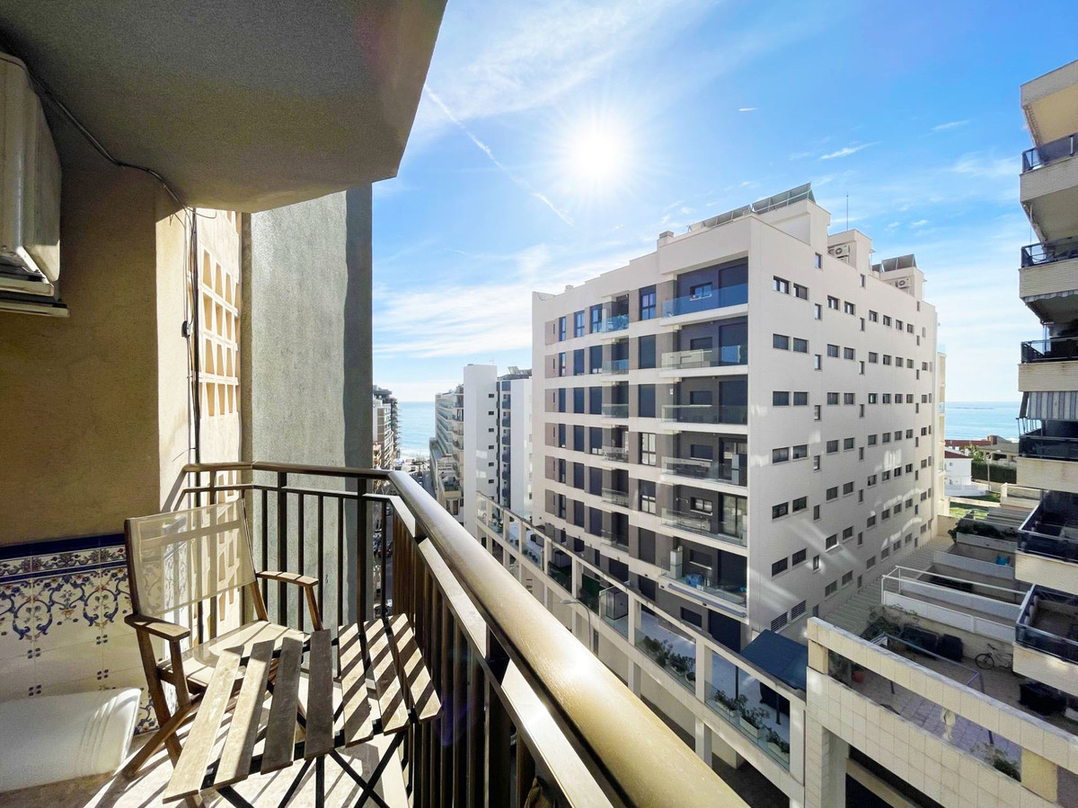 Se vende Apartamento Planta Media de 3 dormitorios en Costa Blanca, Alicante, España