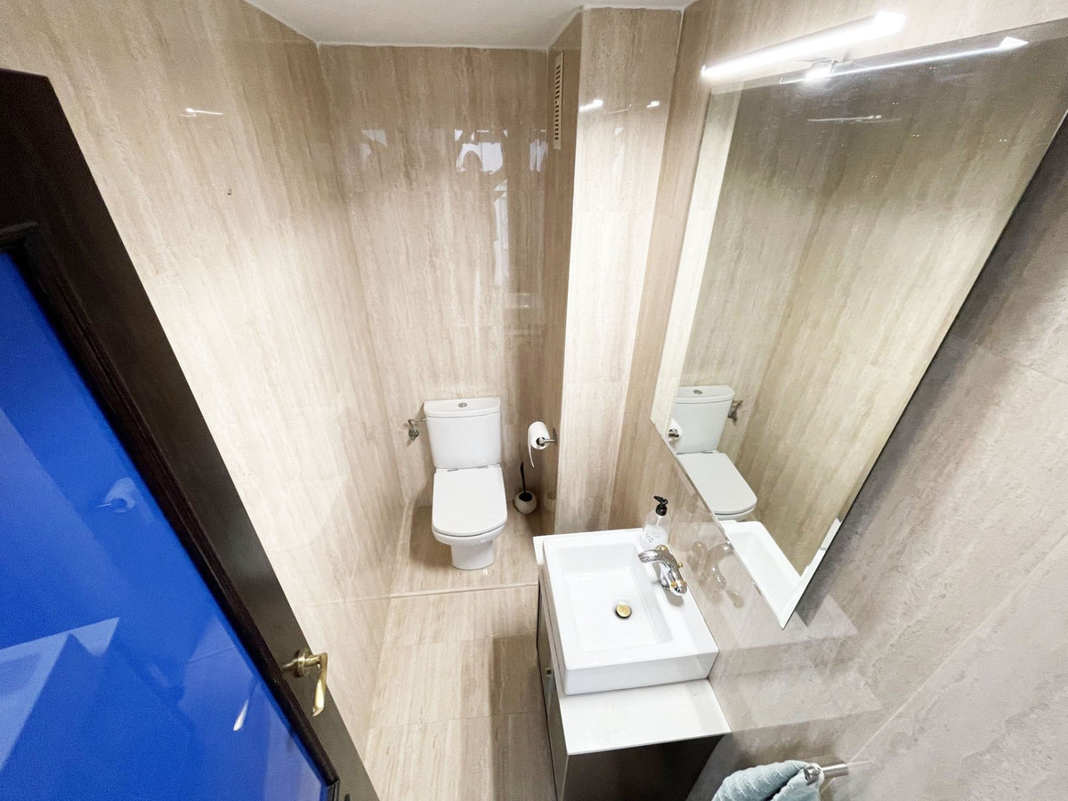 Se vende Apartamento Planta Media de 3 dormitorios en Costa Blanca, Alicante, España