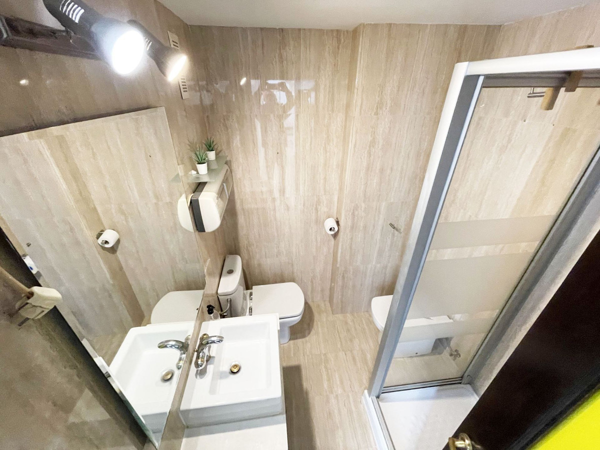 Se vende Apartamento Planta Media de 3 dormitorios en Costa Blanca, Alicante, España