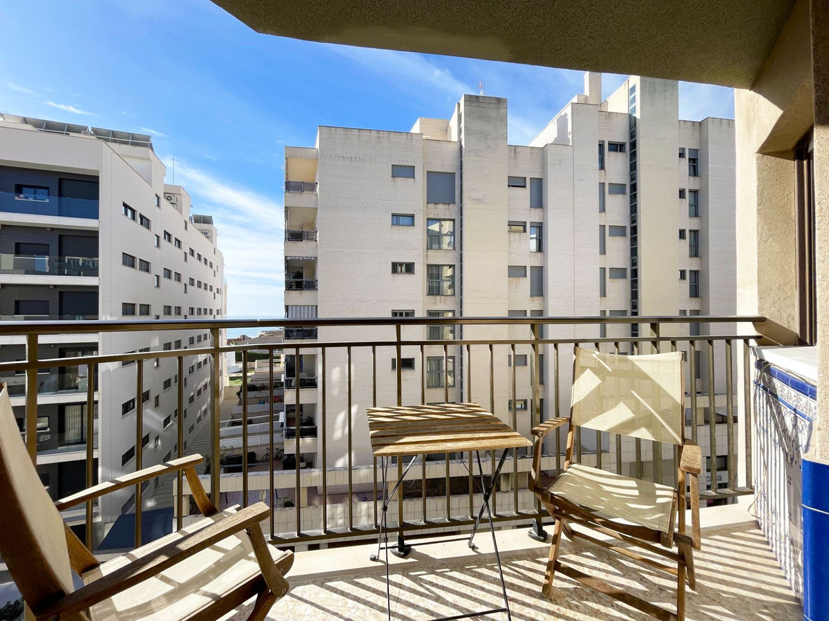 Se vende Apartamento Planta Media de 3 dormitorios en Costa Blanca, Alicante, España