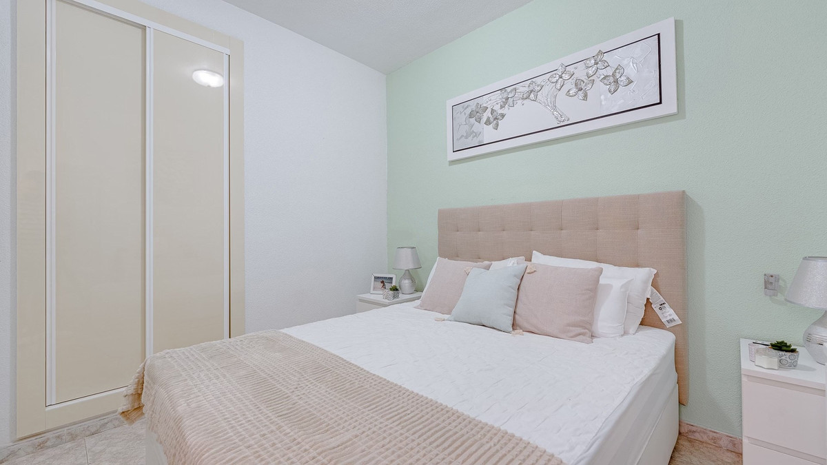 2 Bed Townhouse for sale in Playa Flamenca Costa Blanca, Alicante, Spain