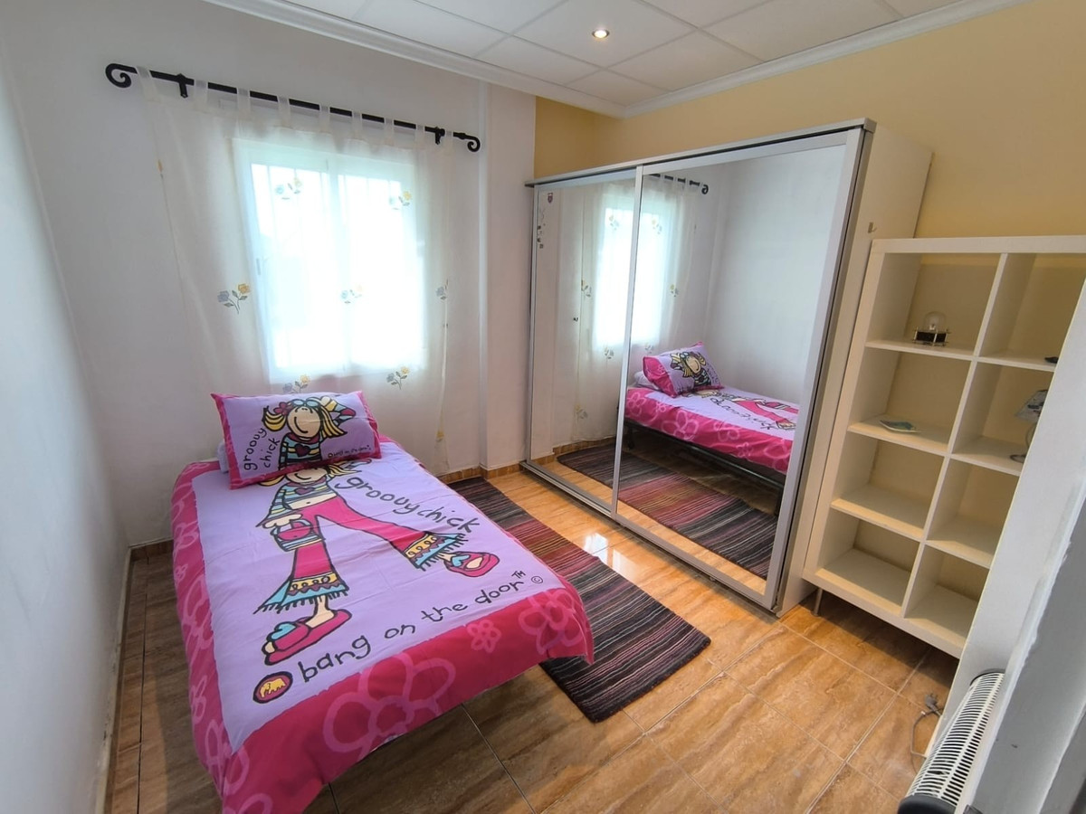 4 Bed Townhouse for sale in Villena Costa Blanca, Alicante, Spain
