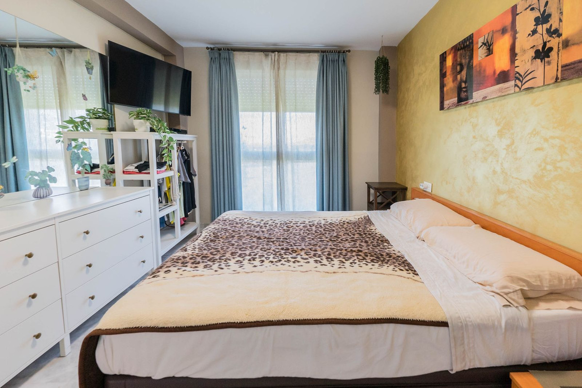 1 Bed Apartment for sale in Marbella Costa Del Sol, Málaga, Spain