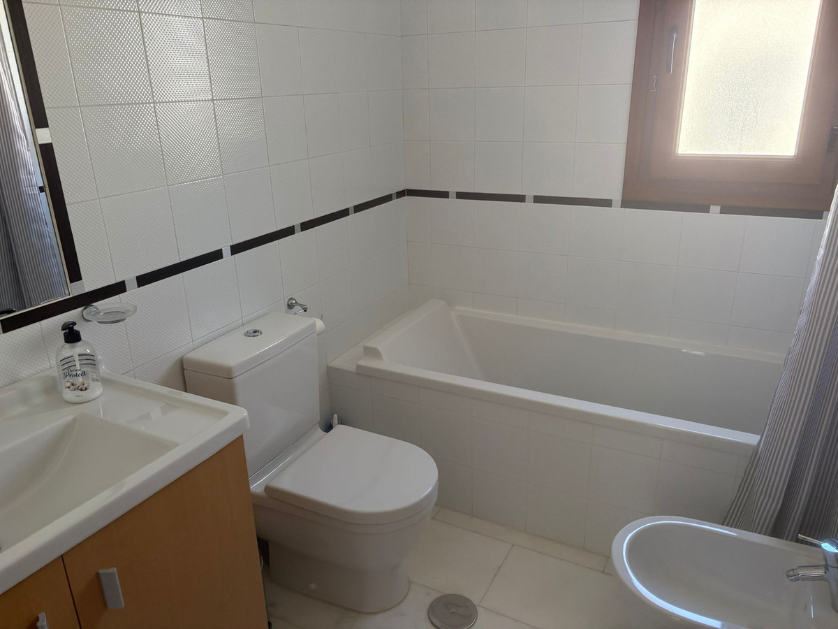 2 Bed Apartment for sale in La Finca Golf Costa Blanca, Alicante, Spain