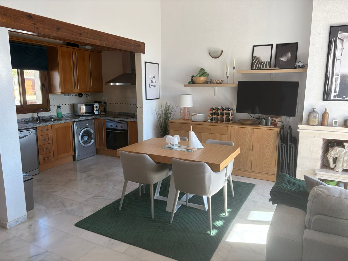 2 Bed Apartment for sale in La Finca Golf Costa Blanca, Alicante, Spain