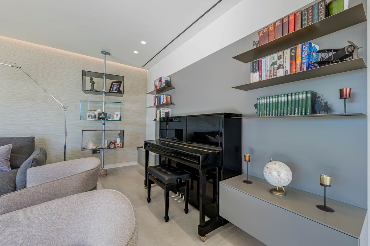 Se vende Villa - Chalet de 3 dormitorios en Costa Del Sol, Málaga, España