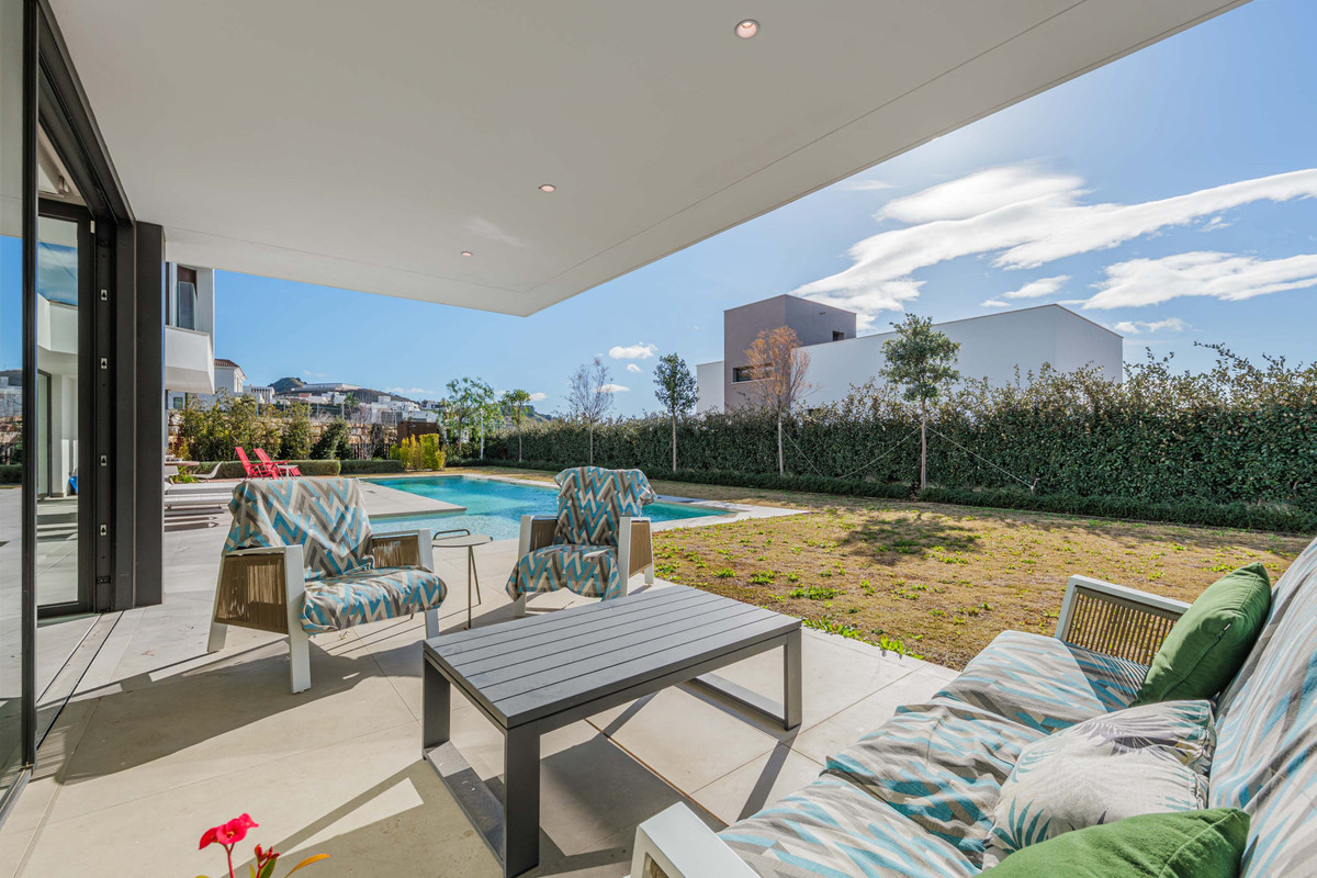 Se vende Villa - Chalet de 3 dormitorios en Costa Del Sol, Málaga, España