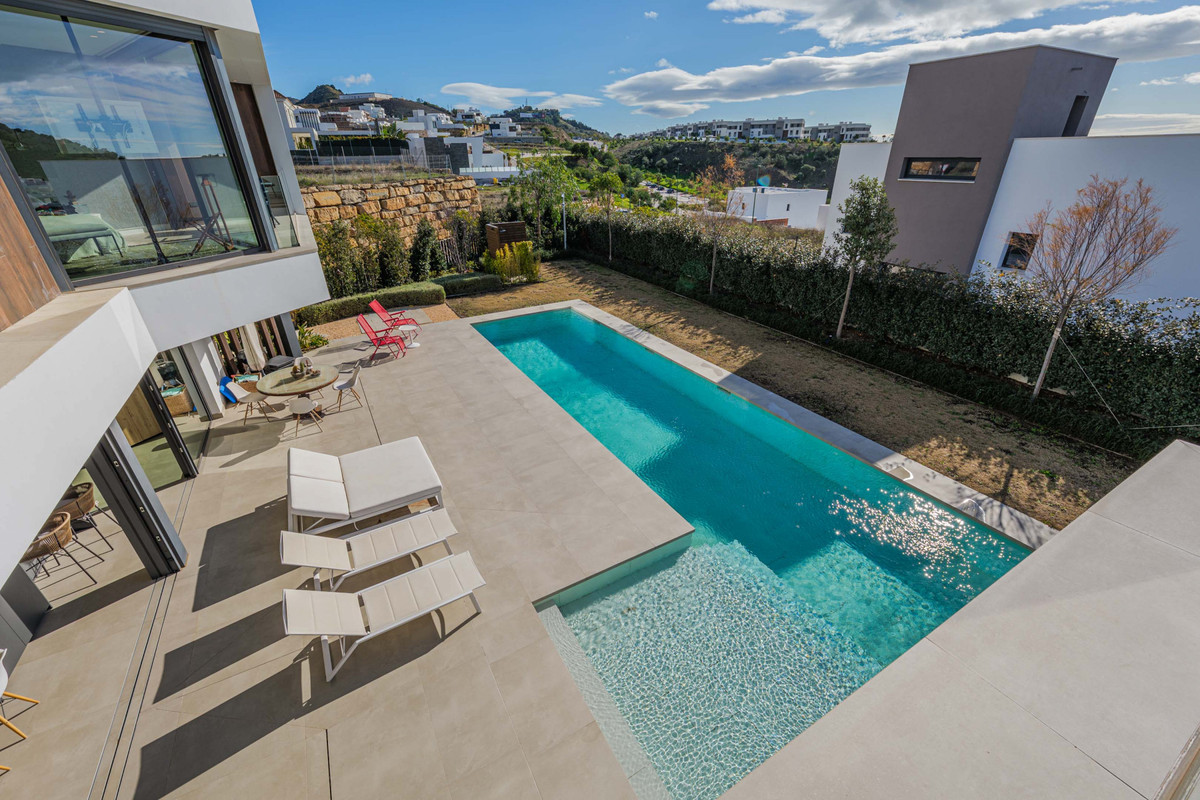 Se vende Villa - Chalet de 3 dormitorios en Costa Del Sol, Málaga, España