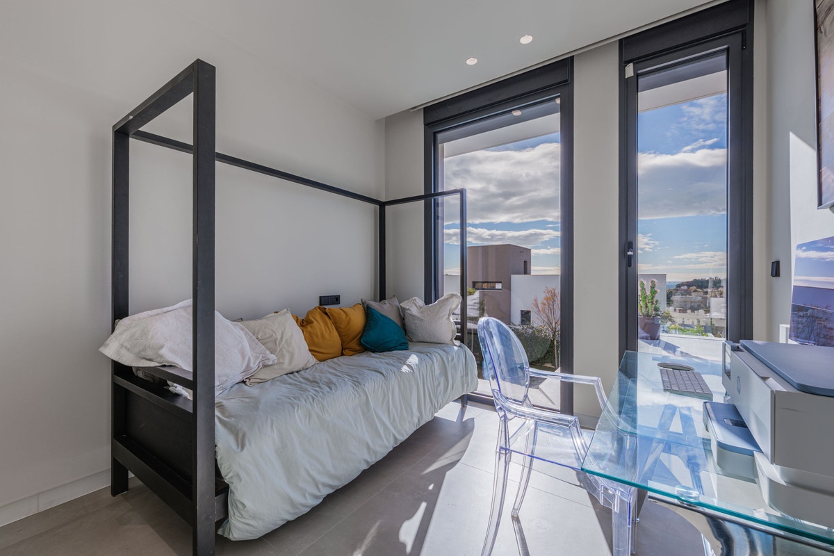 Se vende Villa - Chalet de 3 dormitorios en Costa Del Sol, Málaga, España