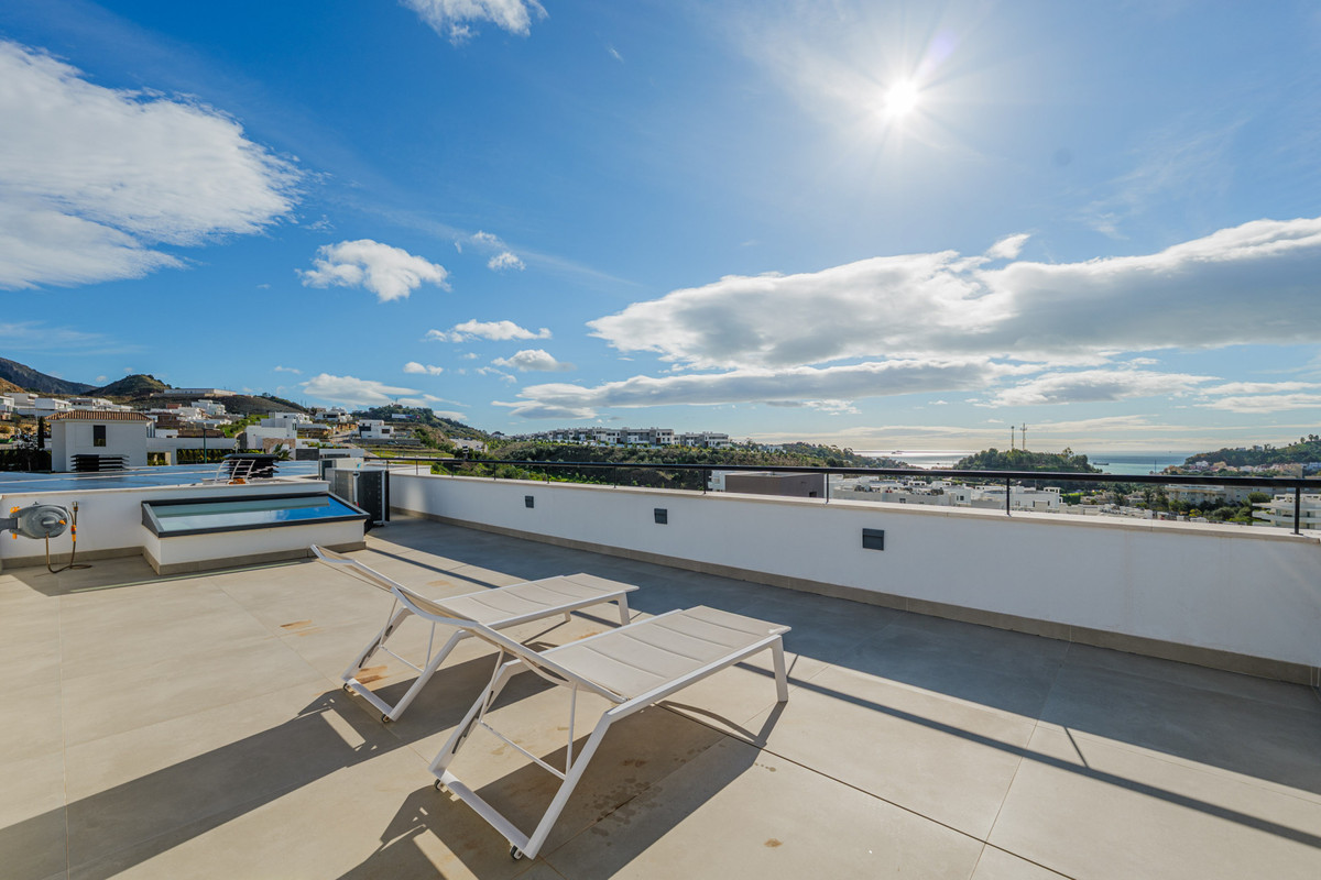 Se vende Villa - Chalet de 3 dormitorios en Costa Del Sol, Málaga, España