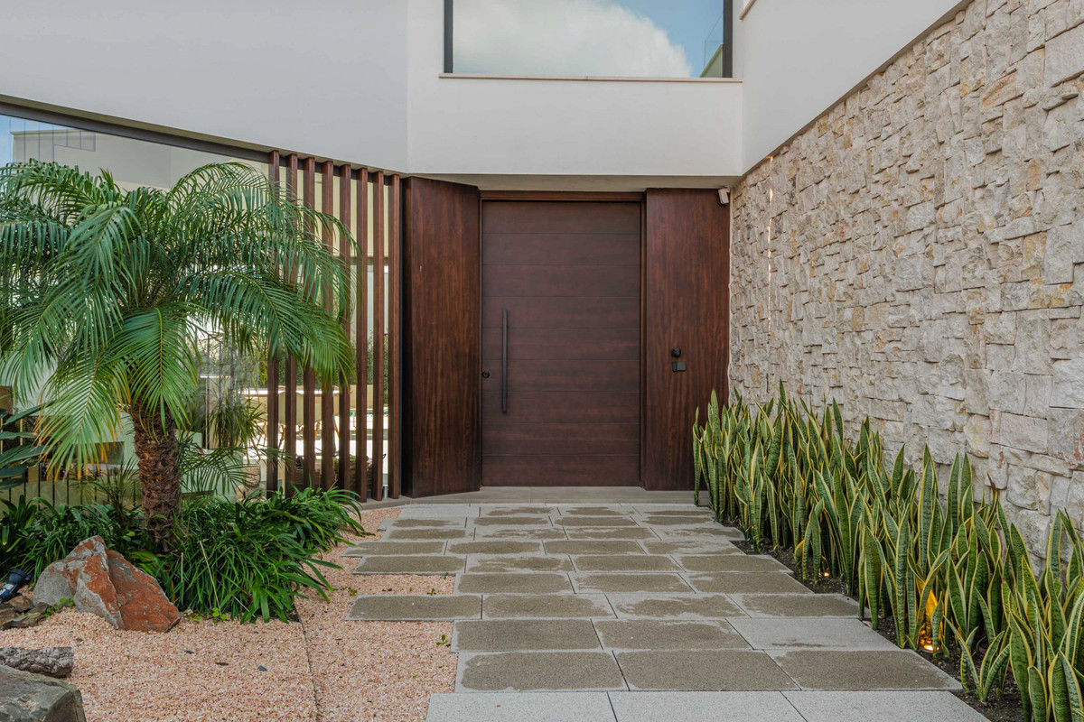 Se vende Villa - Chalet de 3 dormitorios en Costa Del Sol, Málaga, España