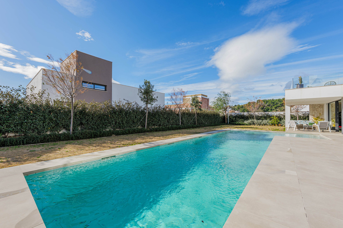 Se vende Villa - Chalet de 3 dormitorios en Costa Del Sol, Málaga, España