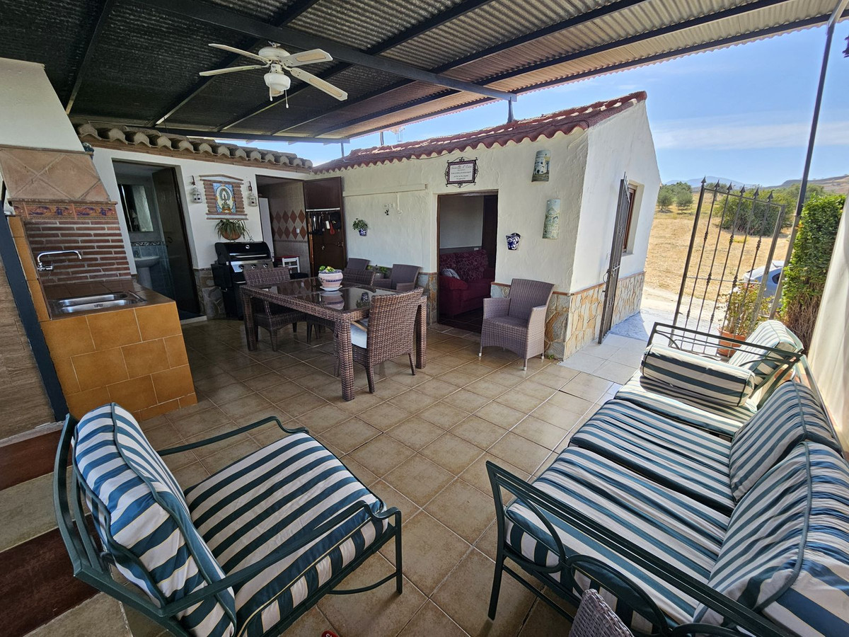 1 Bed Townhouse for sale in Coín Costa Del Sol, Málaga, Spain