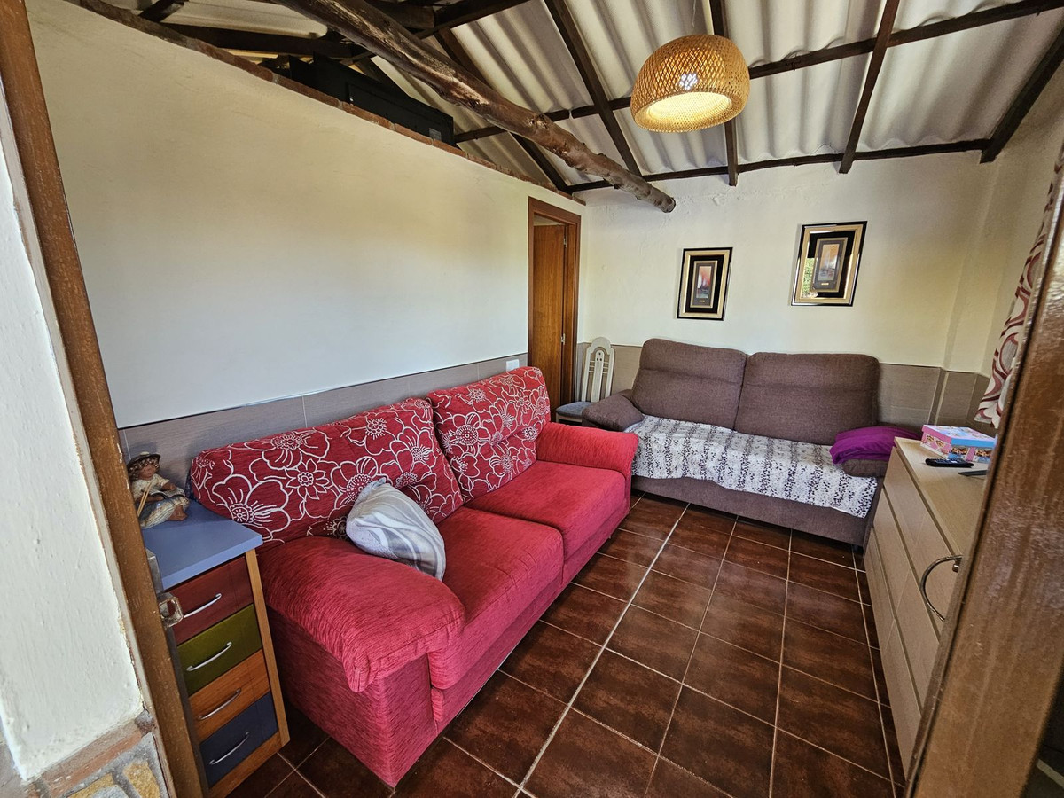 1 Bed Townhouse for sale in Coín Costa Del Sol, Málaga, Spain