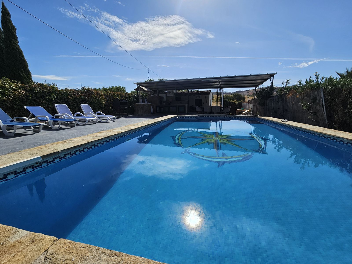 1 Bed Townhouse for sale in Coín Costa Del Sol, Málaga, Spain