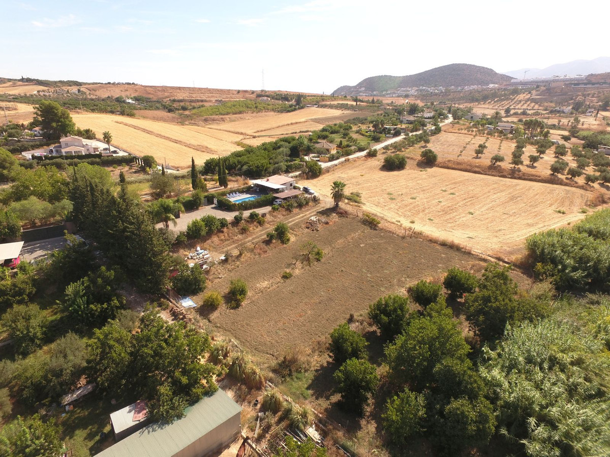 1 Bed Townhouse for sale in Coín Costa Del Sol, Málaga, Spain