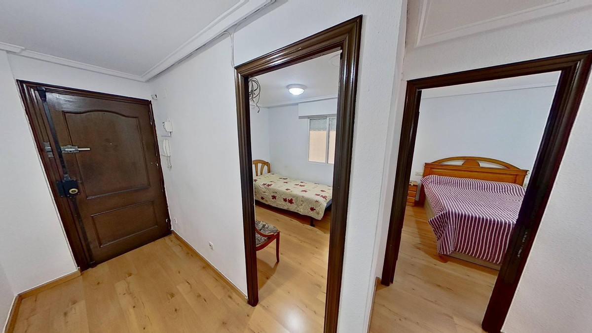Se vende Apartamento Planta Media de 2 dormitorios en Costa Blanca, Alicante, España