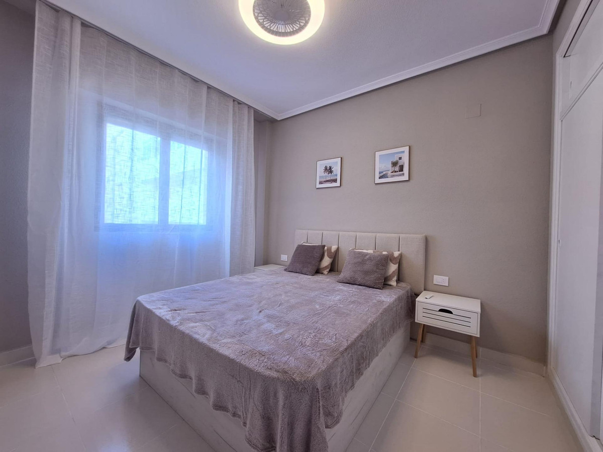 Se vende Apartamento Planta Media de 1 dormitorios en Costa Blanca, Alicante, España