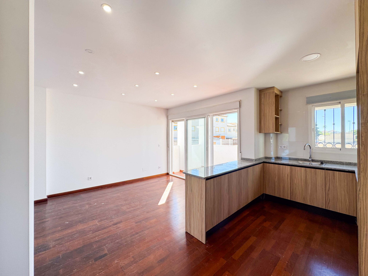 2 Bed Apartment for sale in Punta Prima Costa Blanca, Alicante, Spain