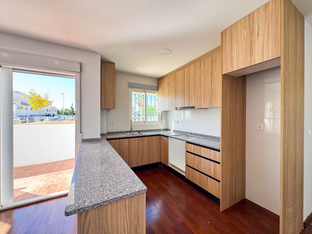 2 Bed Apartment for sale in Punta Prima Costa Blanca, Alicante, Spain