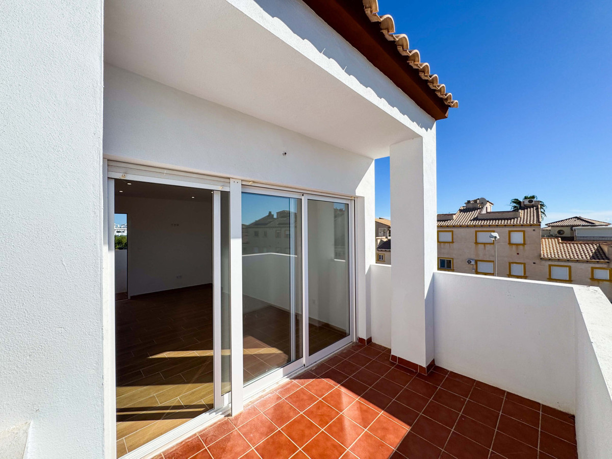2 Bed Apartment for sale in Punta Prima Costa Blanca, Alicante, Spain