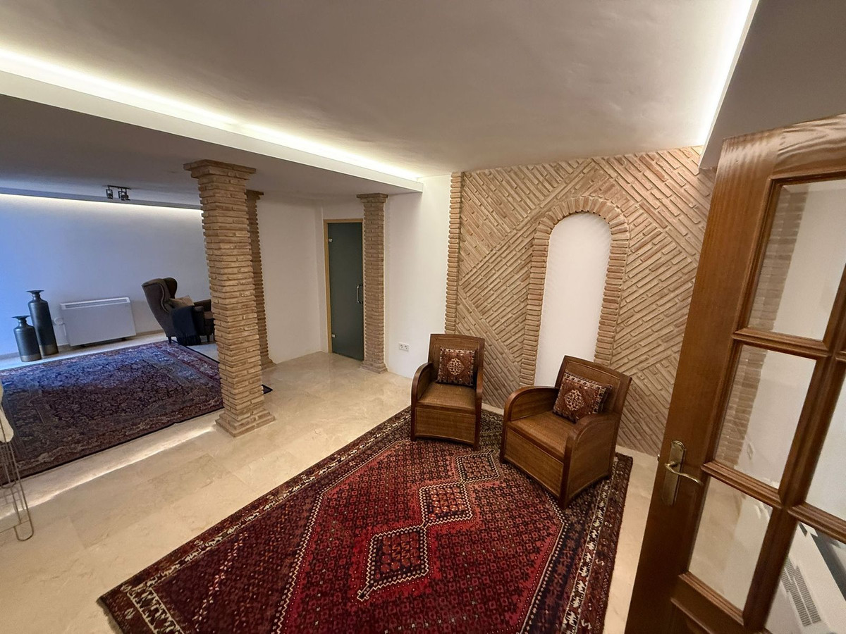3 Bed Townhouse for sale in Marbesa Costa Del Sol, Málaga, Spain