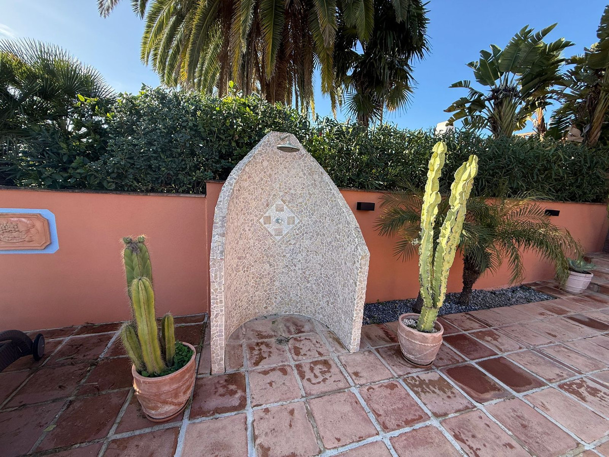 3 Bed Townhouse for sale in Marbesa Costa Del Sol, Málaga, Spain
