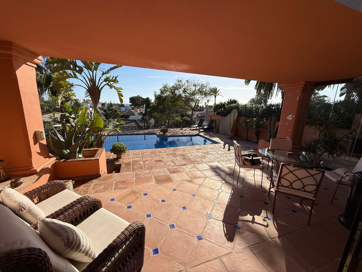 3 Bed Townhouse for sale in Marbesa Costa Del Sol, Málaga, Spain