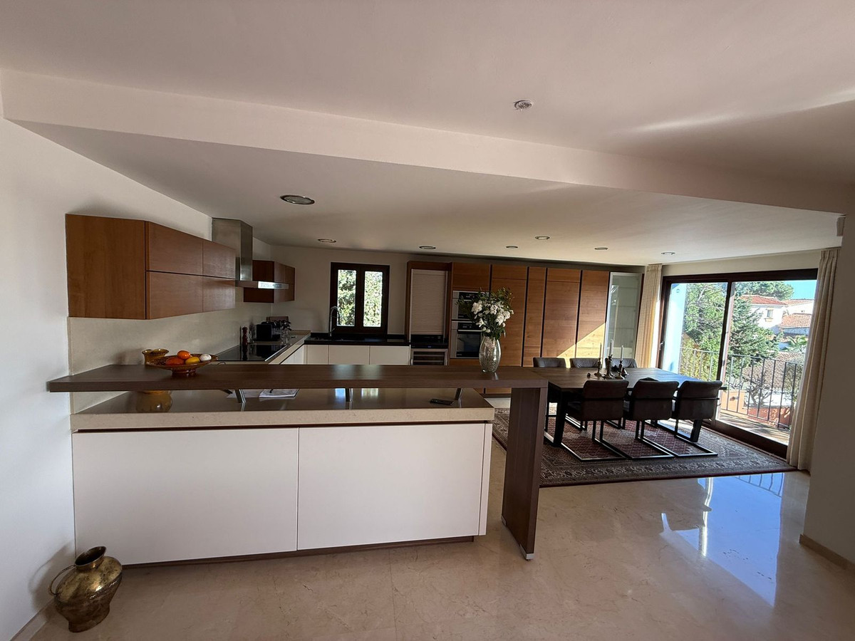 3 Bed Townhouse for sale in Marbesa Costa Del Sol, Málaga, Spain