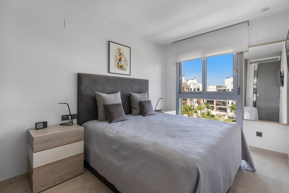 Se vende Ático de 3 dormitorios en Costa Blanca, Alicante, España