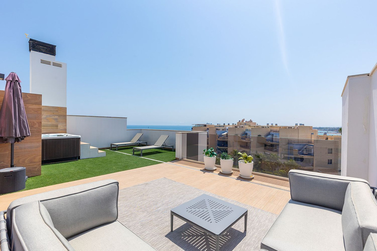 Se vende Ático de 3 dormitorios en Costa Blanca, Alicante, España