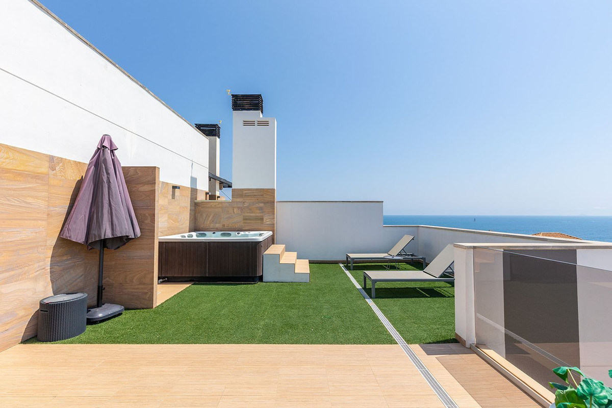 Se vende Ático de 3 dormitorios en Costa Blanca, Alicante, España