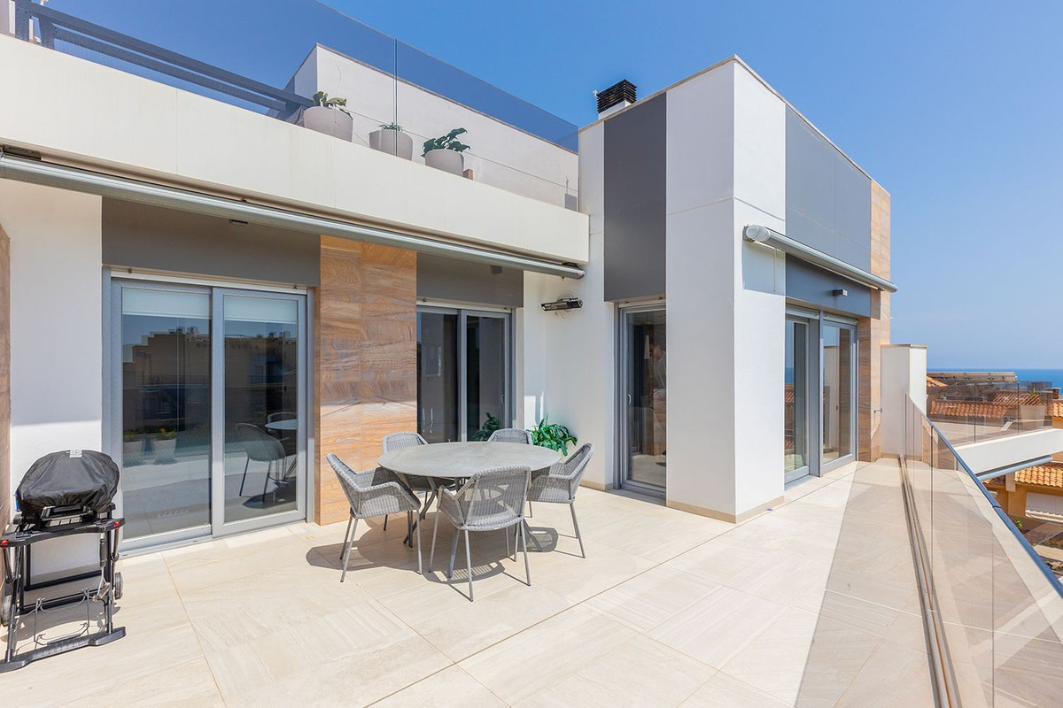 Se vende Ático de 3 dormitorios en Costa Blanca, Alicante, España