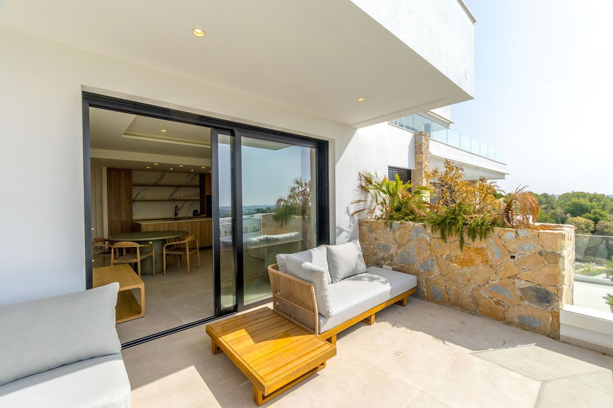 Se vende Apartamento Planta Media de 2 dormitorios en Costa Blanca, Alicante, España
