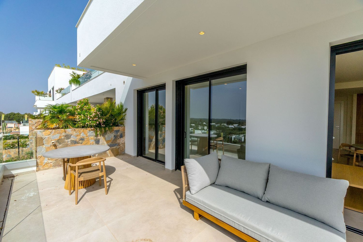 Se vende Apartamento Planta Media de 2 dormitorios en Costa Blanca, Alicante, España