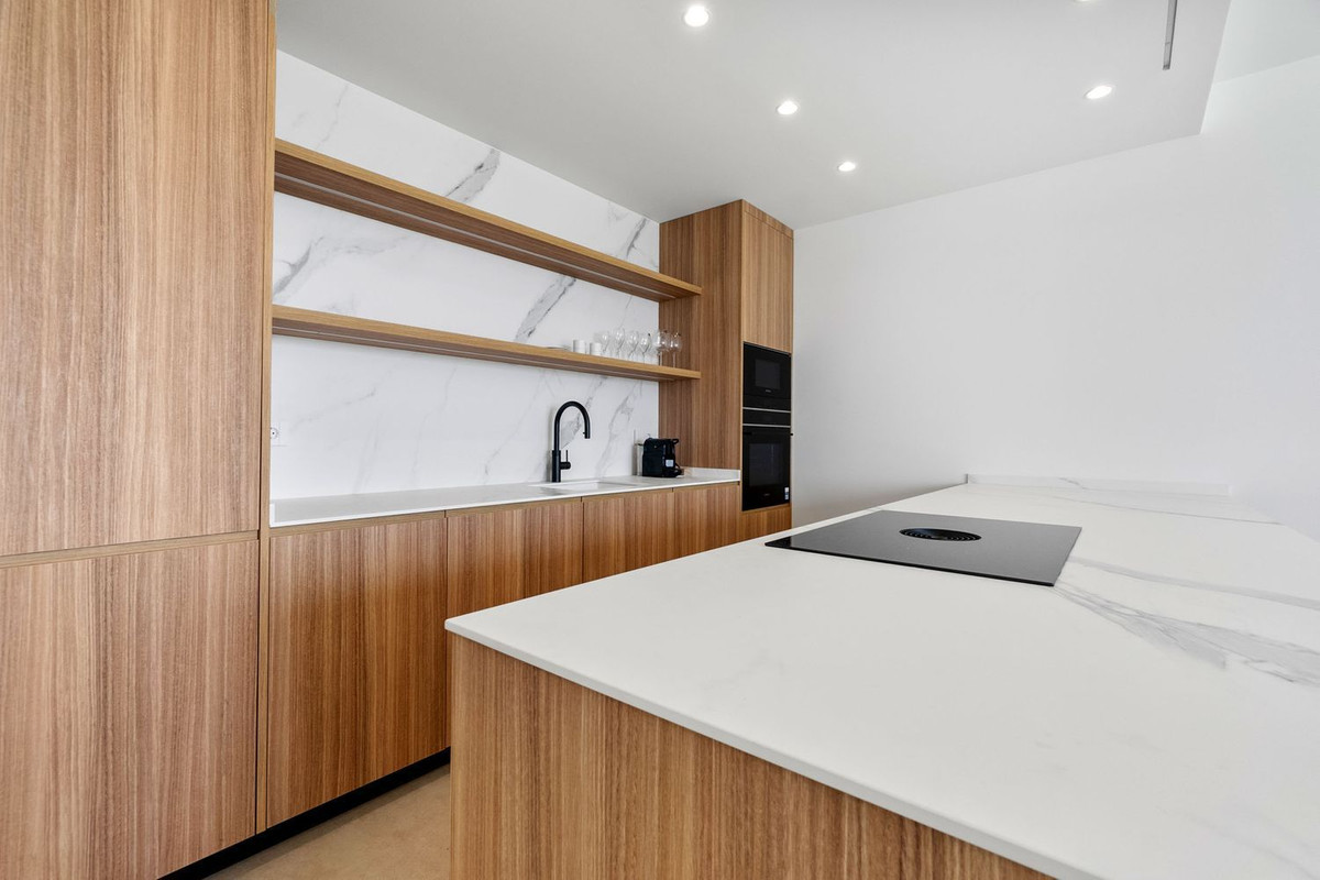 Se vende Apartamento Planta Media de 2 dormitorios en Costa Blanca, Alicante, España