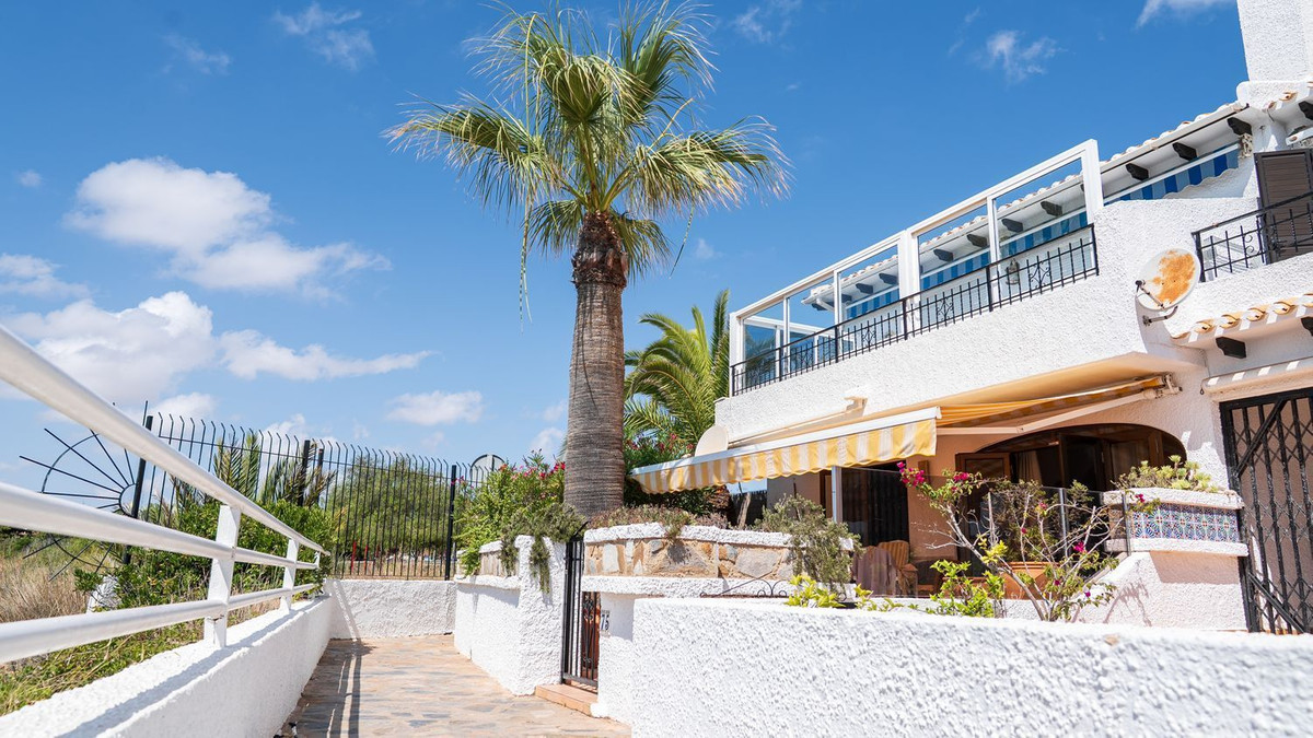 2 Bed Apartment for sale in Cabo Roig Costa Blanca, Alicante, Spain