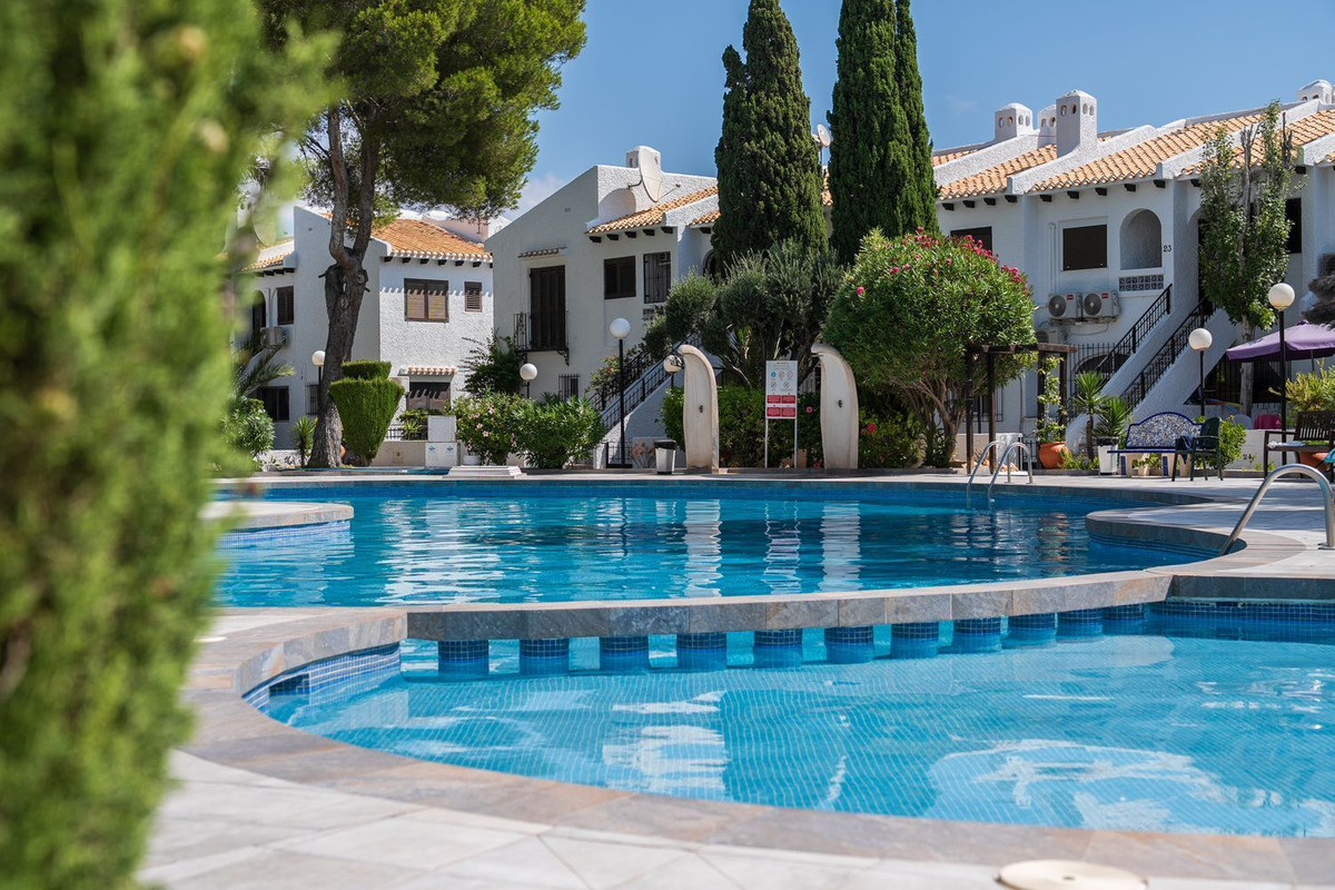 2 Bed Apartment for sale in Cabo Roig Costa Blanca, Alicante, Spain