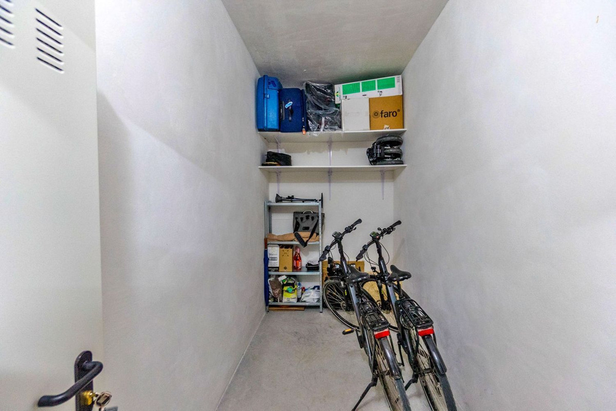 Se vende Apartamento Planta Media de 2 dormitorios en Costa Blanca, Alicante, España