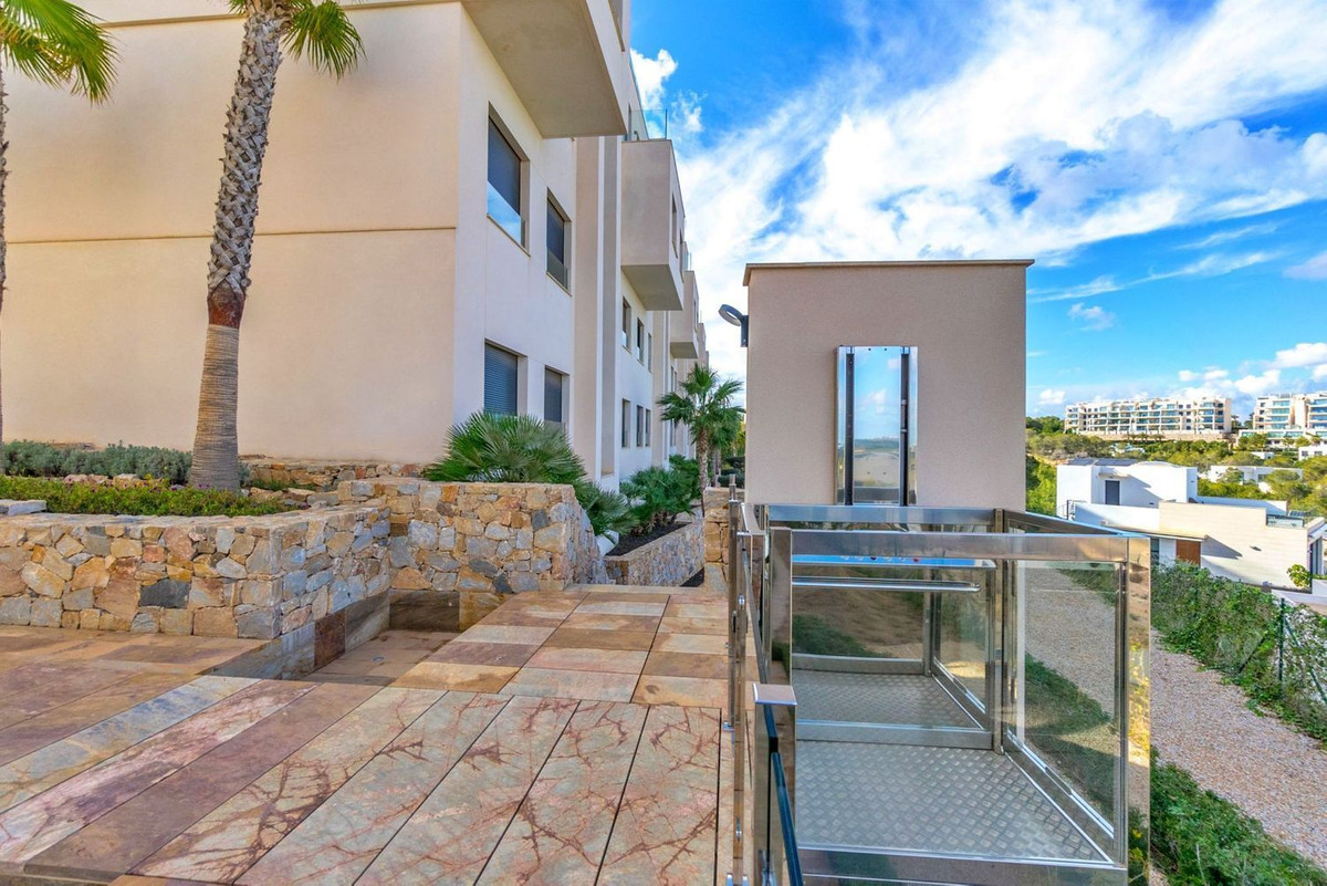 Se vende Apartamento Planta Media de 2 dormitorios en Costa Blanca, Alicante, España