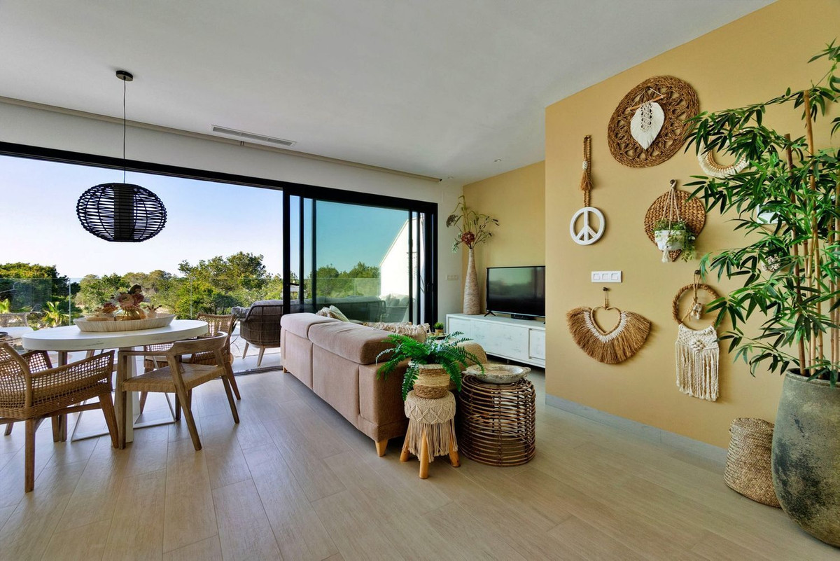 Se vende Apartamento Planta Media de 2 dormitorios en Costa Blanca, Alicante, España