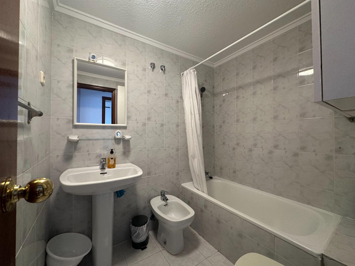 2 Bed Apartment for sale in Torrevieja Costa Blanca, Alicante, Spain