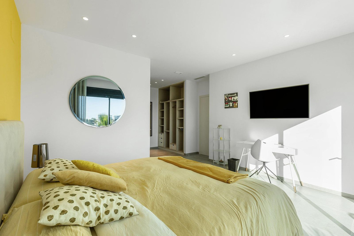 4 Bed Townhouse for sale in Las Colinas Golf Costa Blanca, Alicante, Spain