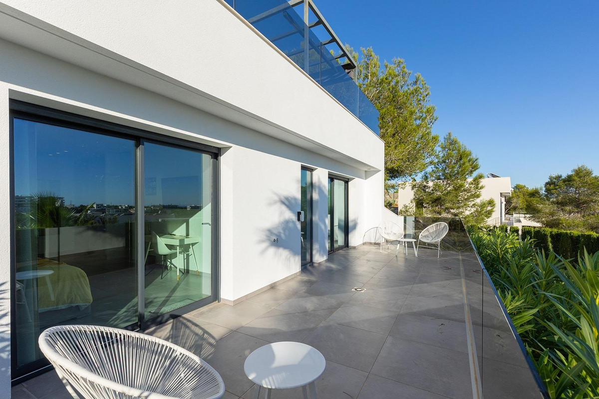 4 Bed Townhouse for sale in Las Colinas Golf Costa Blanca, Alicante, Spain